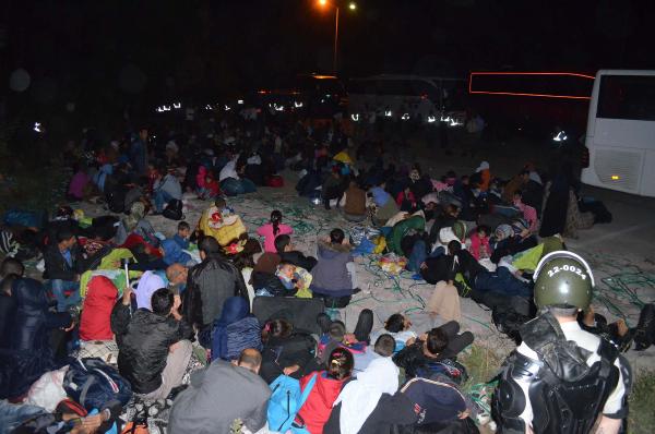 Diyarbakır'dan yola çıkan Ezidiler Kapıkule’ye ulaştı