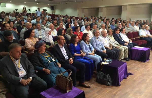 Eski DEP milletvekilleri 21 yıl sonra aynı karede