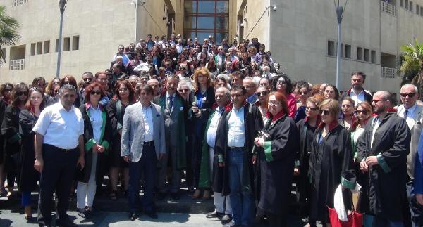Bursa Barosu, evi kurşunlanan Kadın Hukuku Komisyonu Başkanı için basın açıklaması yaptı