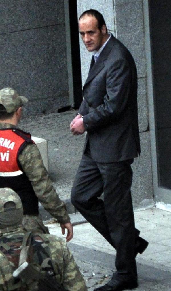 Yargıtay, tecavüzcü amcaya 56.5 yıl hapis cezasını onadı