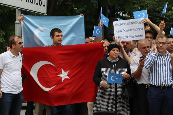 Türk Ocakları üyelerinden Çin’e tepki