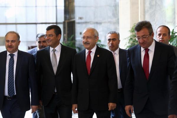 Kılıçdaroğlu : Asgari maaşın 1500 lira olması olmazsa olmazımızdır