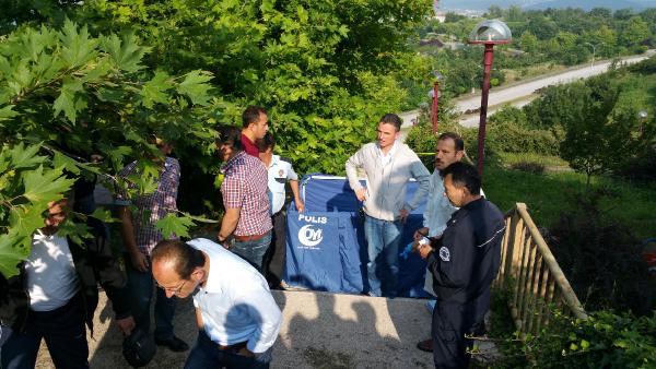16 yaşındaki genç parkta ölü bulundu