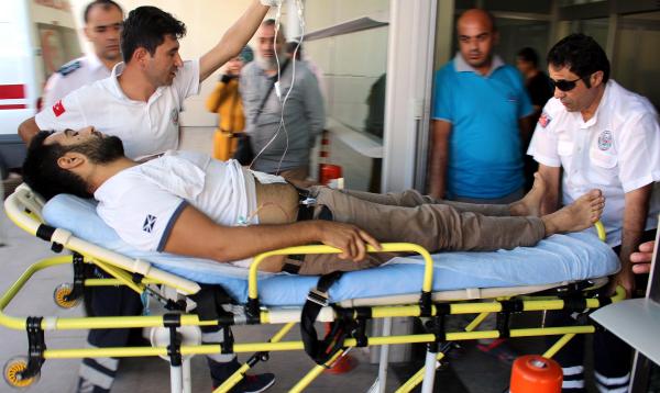 Kayseri’de saatçi, 2 müşterisini bıçakladı