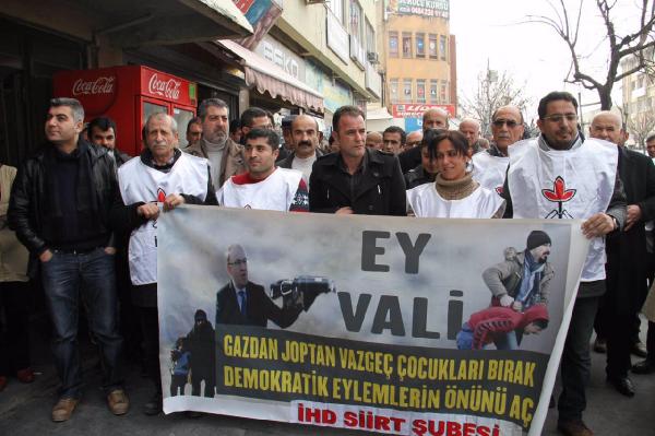 'Ey Vali gazdan coptan vazgeç" pankartı için soruşturma