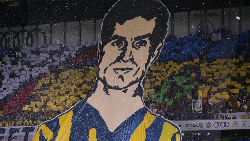 Fenerbahçe, Lefter'i andı