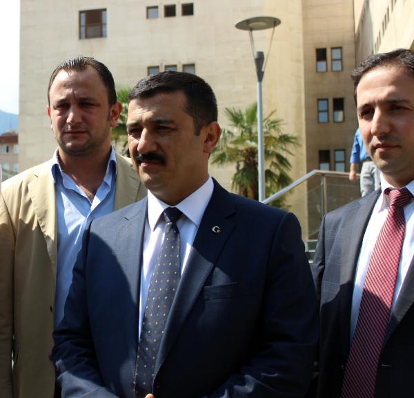 Sendikacıya, valiye hakaret davasında beraat