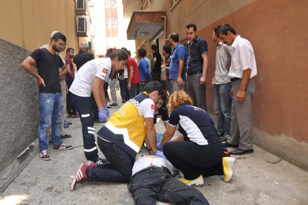Adıyaman'da 8’inci kattan atlayarak intihar