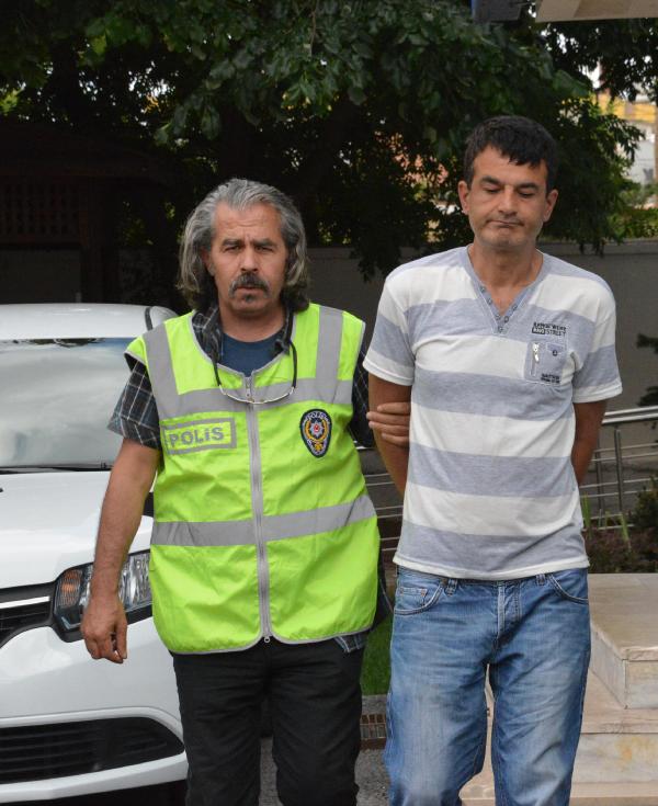 Annesinin boğazını keserek öldürdü (2)
