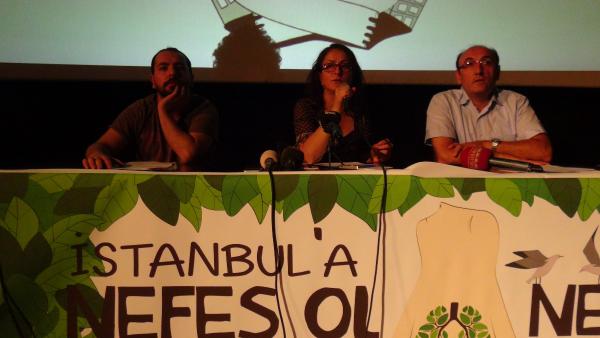 Basın toplantısında eyleme canlı bağlandılar