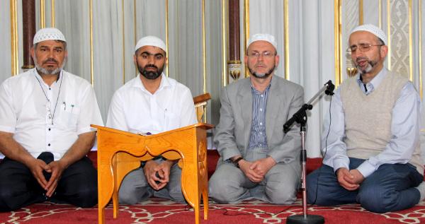 Demirel için memleketi Isparta'da mevlit okutuldu