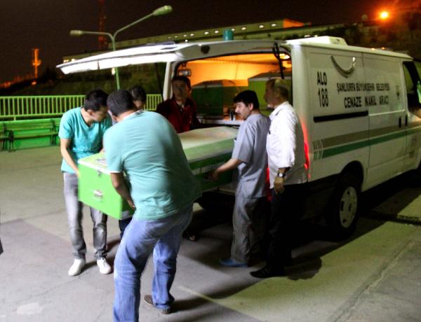 Miras davasının konuşulduğu iftarda kavga; 2 ölü