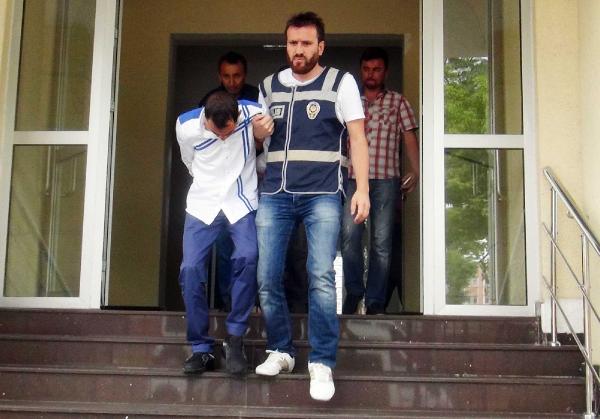 'Fakirlere Ramazan'da yardım yapacağız' diyerek dolandırıcılık yapan 2 kişi yakalandı
