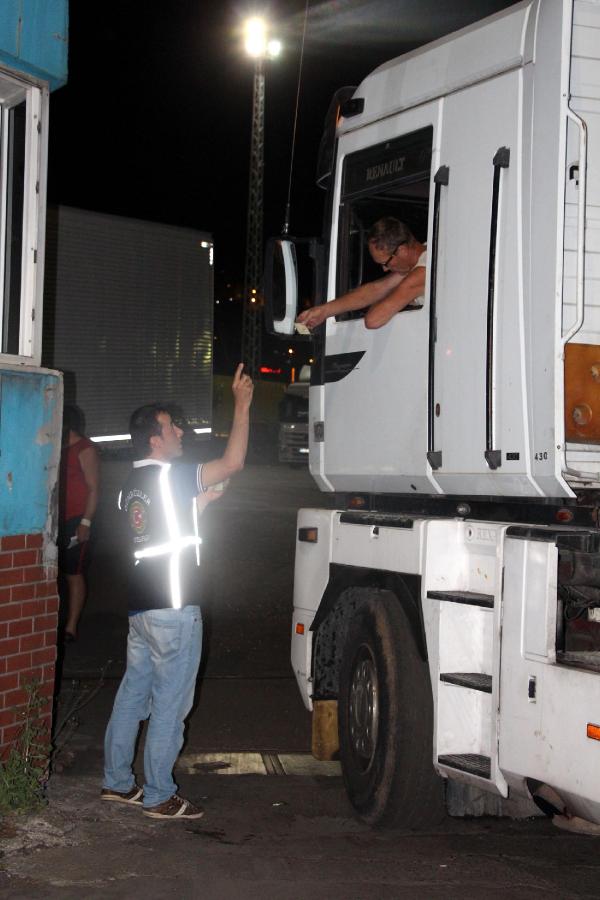 Zonguldak'ta, TIR'da uyuşturucu ele geçirildi