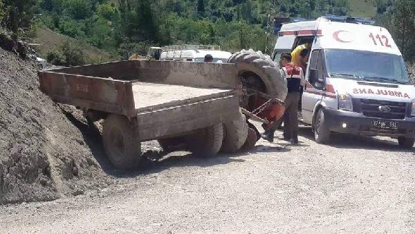 Kastamonu'da devrilen traktörün sürücüsü öldü