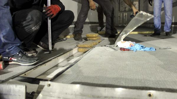 Zonguldak'ta TIR'da 118 kilo eroin ele geçirildi (2)