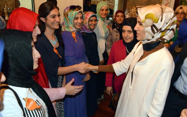 KADEM 10'uncu şubesini Sümeyye Erdoğan'la Erzurum'da açtı