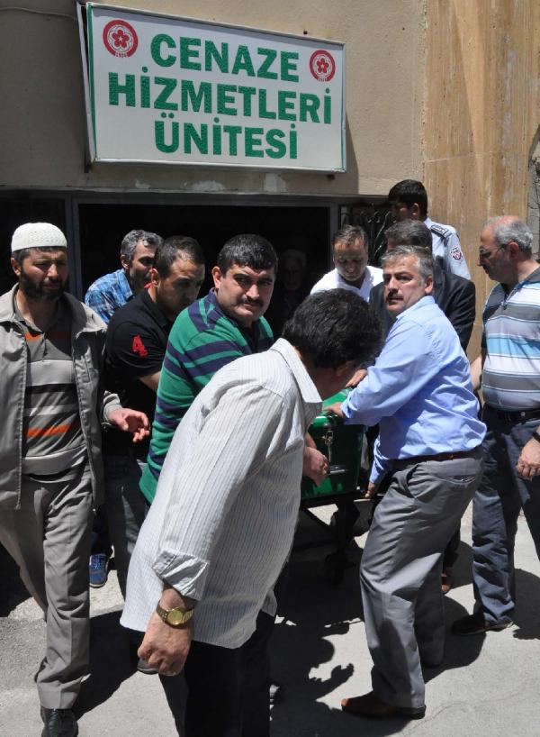 Kazada ölen makinistin cenazesi Bayburt'a gönderildi