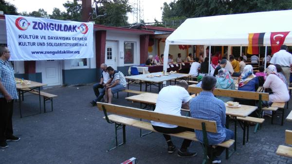 Zonguldaklılar, Almanya'da iftarda buluştu