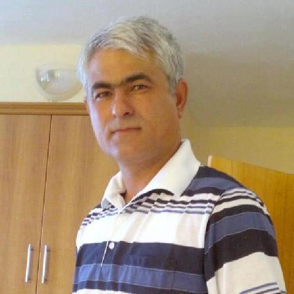 Kamyonetin çarptığı motosikletteki 2 kardeş öldü
