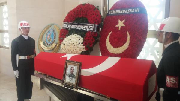Şehit Er Faik Yüce son yolculuğuna uğurlandı