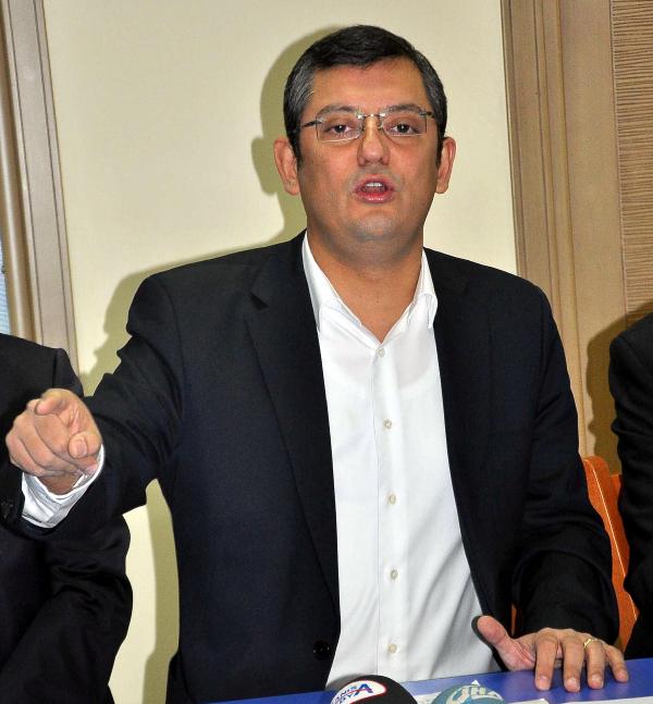 CHP'li Özel'den, MHP'li Halaçoğlu'na sert tepki