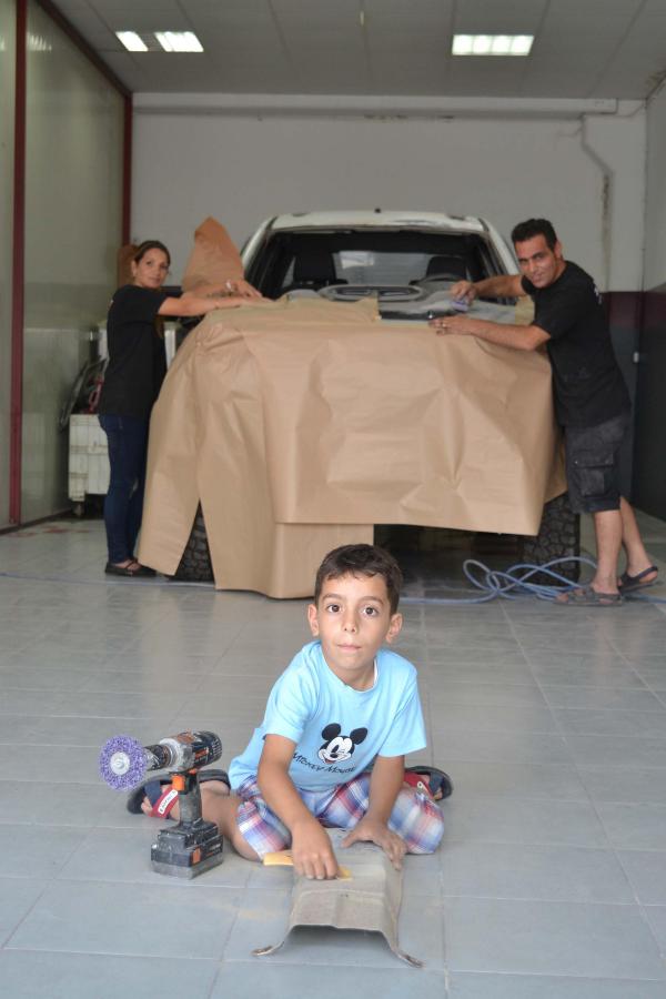Kadın kaporta ustası, hibe destekle kendi işini kurdu