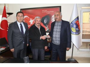 Taksiciden örnek davranış