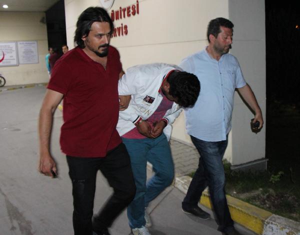 Buji ile camları kırıp araçları soydu