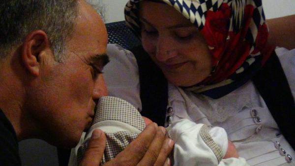 18 yıl sonra çocuk sahibi oldular