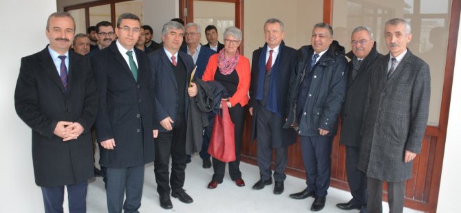 Almanya heyeti anaokulu için geldi