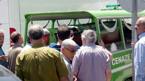 Belçika'da kanserden ölen Mahmut Özer için 'Yeşil' iddiası