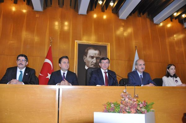 Davutoğlu: Kılıçdaroğlu'nun benimle ilgili endişelenmesine gerek yok (2)