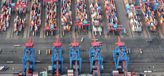 Dış ticaret açığı 23 milyar 228 milyon dolar