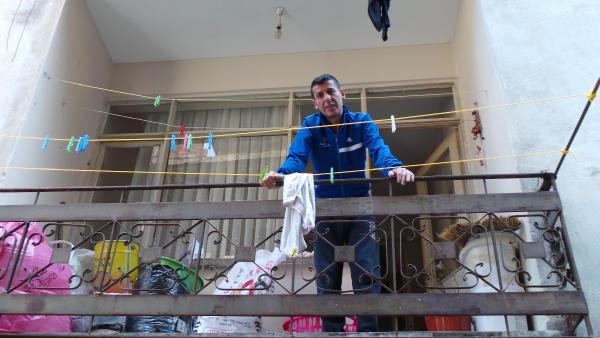 5'inci kat balkondan düşen Yakup'u çamaşır ipleri kurtardı