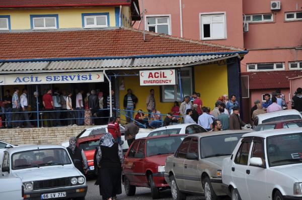 Üzerine yıldırım düşen genç öldü