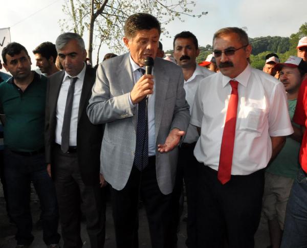 Madencinin 2 asgari ücret eylemi sürüyor (2)