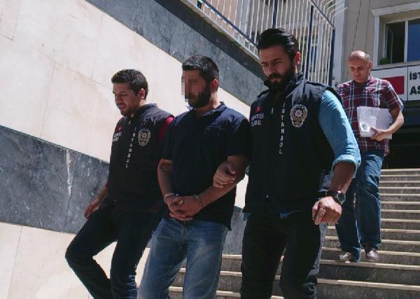 İskambil oynarken arkadaşını öldürmüş
