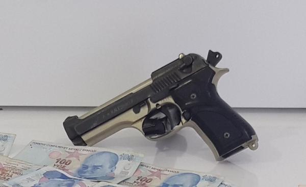 Kuyumcu soyguncuları yakalandı