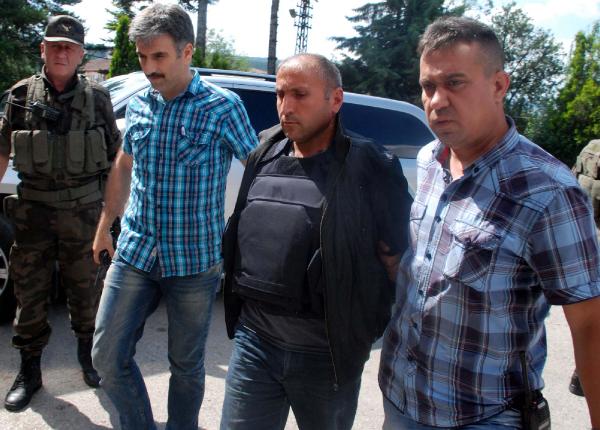 Arkadaşını öldüren oto lastik tamircisi tutuklandı