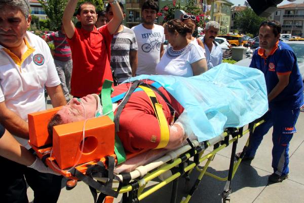 30 metreden kayalıklara çakıldılar