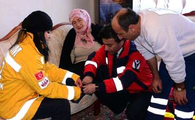 112 Acil Servis'in kara kış ile mücadelesi