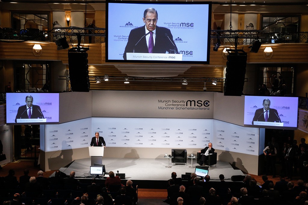Lavrov: Ne istersen yaz!