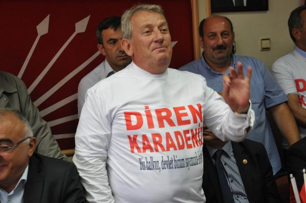 CHP'li Milletvekillerinden Artvin'de madene tepki eylemine destek