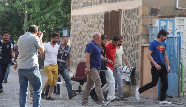 Kuyumcu cinayeti ile ilgili korucubaşı ve 1 korucu tutuklandı