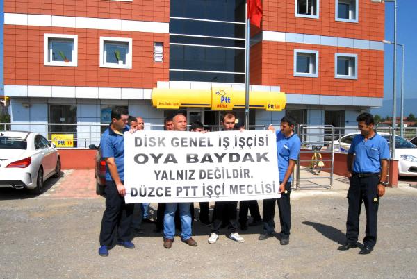 PTT işçilerinden DİSK'e tepki