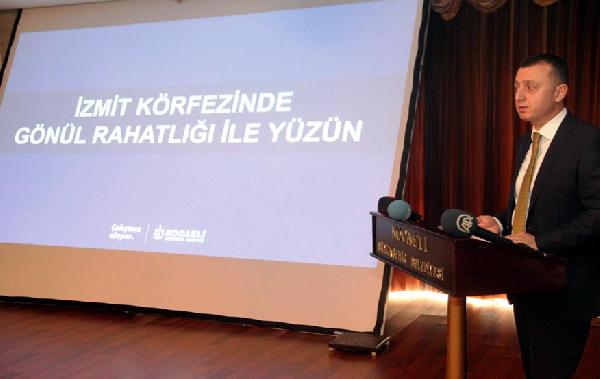 İzmit Körfezi'ndeki kırmızı renkli köpük için farklı açıklamalar