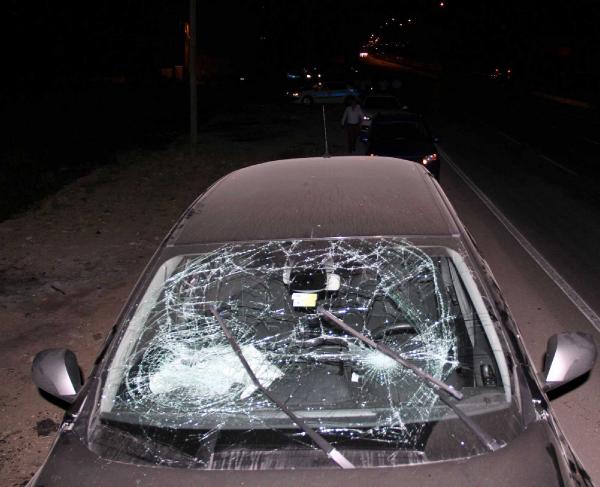 Ters yönden giden motosiklet otomobille çarpıştı: 2 ölü