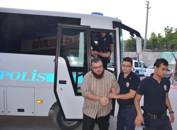 IŞİD üyesi 8 kişi, adliyeye sevk edildi