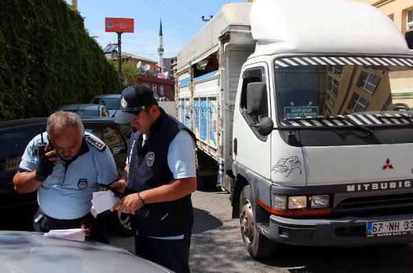 Sağlıksız koşullarda et taşıyan sürücüye para cezası